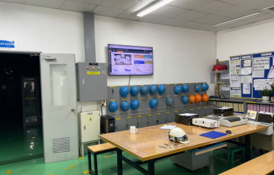 z7130634445700_ddd0ea819d80257b6f380266fd471617